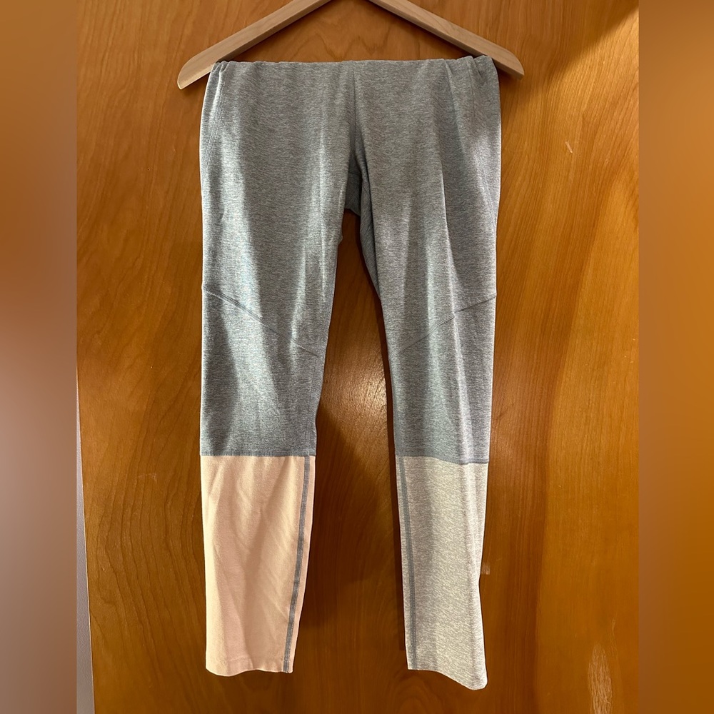 Outdoor Voices leggings